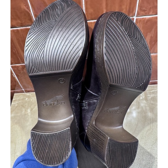 NEW! Retails $189 Dansko Dabney Brown Leather Ankle Boots Zip Size 37/US 6.5-7 - Picture 8 of 10